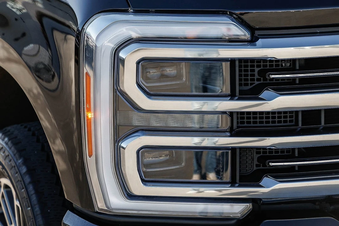 2023 Ford Super Duty 5th Gen - Image 7 of 21