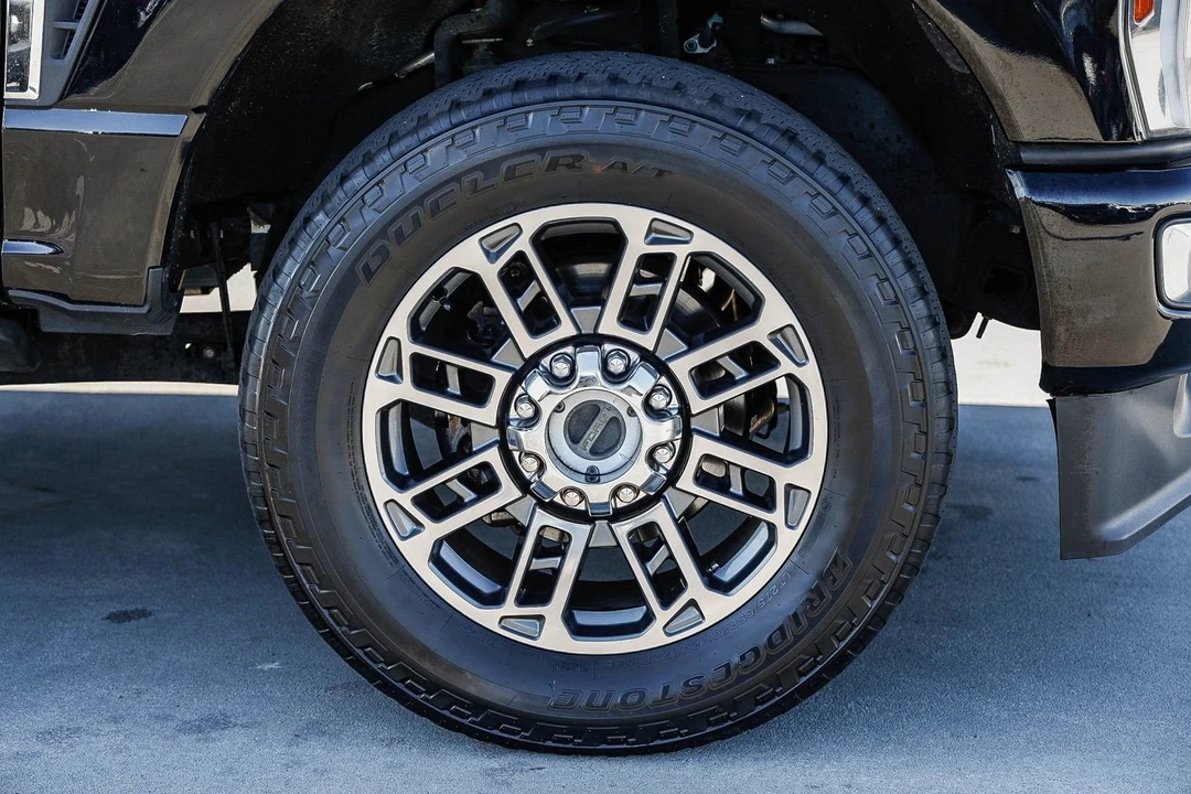 2023 Ford Super Duty 5th Gen - Image 9 of 21