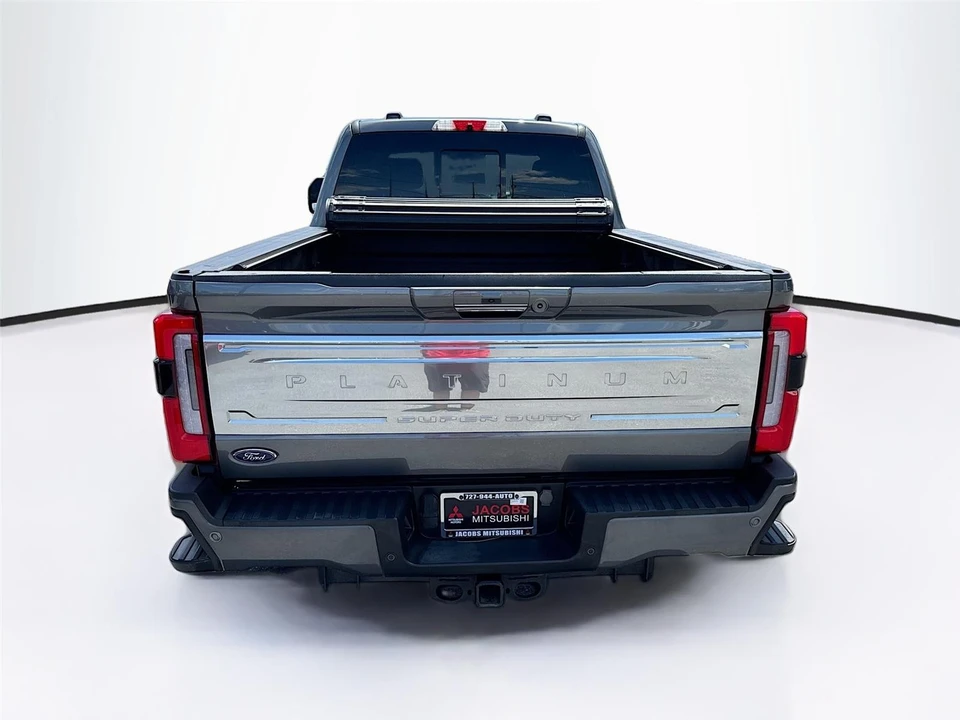 2023 Ford Super Duty 5th Gen - Image 27 of 31