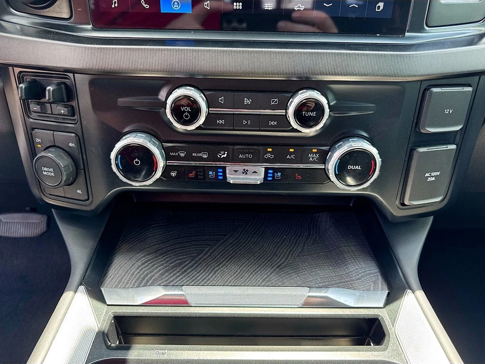 2023 Ford Super Duty 5th Gen - Image 14 of 31
