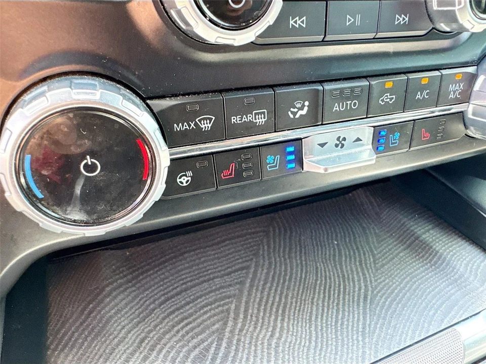 2023 Ford Super Duty 5th Gen - Image 12 of 31