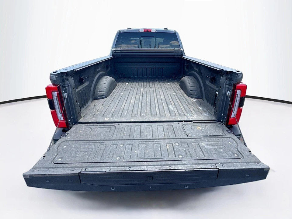 2023 Ford Super Duty 5th Gen - Image 20 of 31