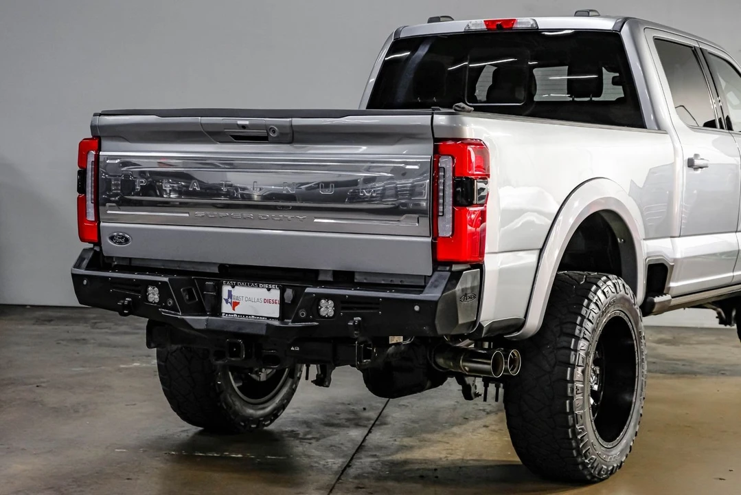 2023 Ford Super Duty 5th Gen - Image 12 of 31