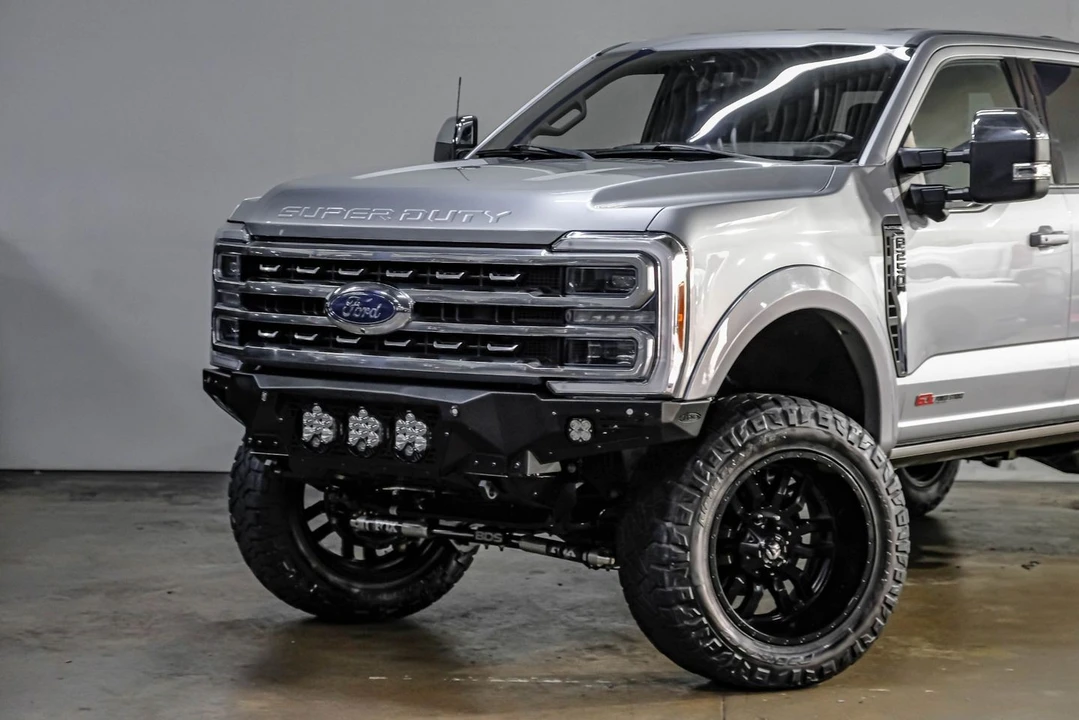 2023 Ford Super Duty 5th Gen - Image 8 of 31