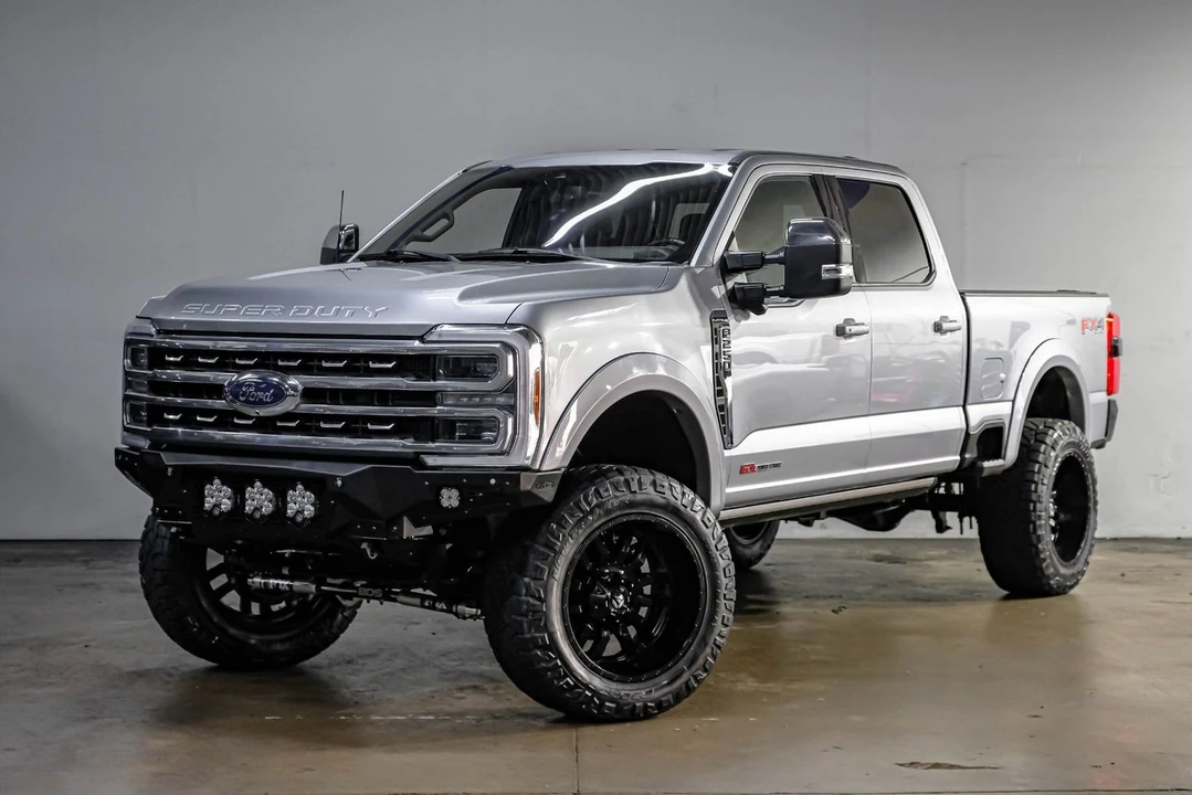 2023 Ford Super Duty 5th Gen - Image 7 of 31