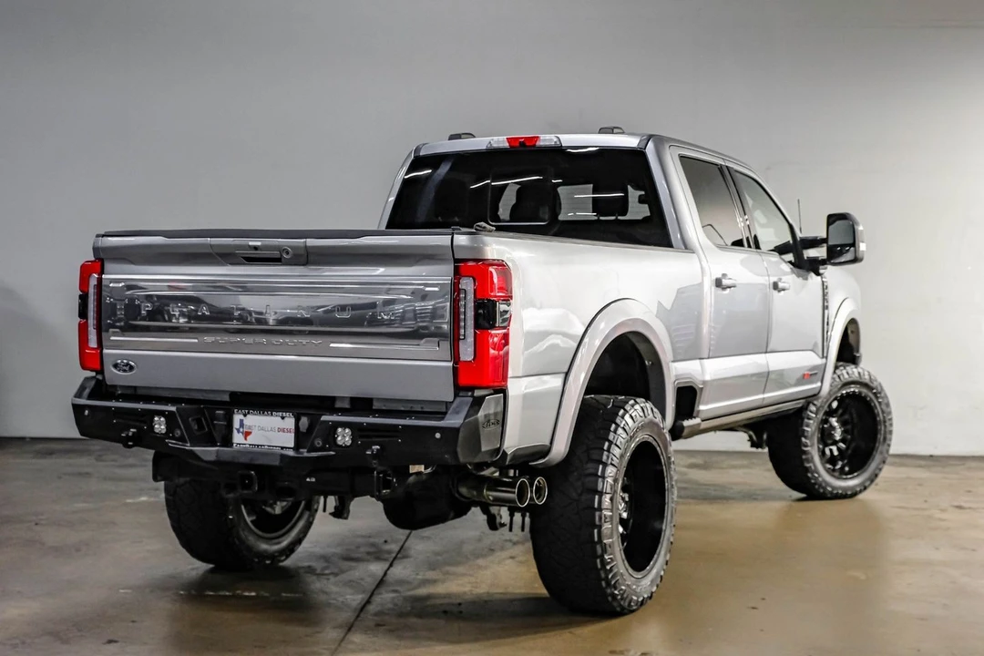 2023 Ford Super Duty 5th Gen - Image 11 of 31