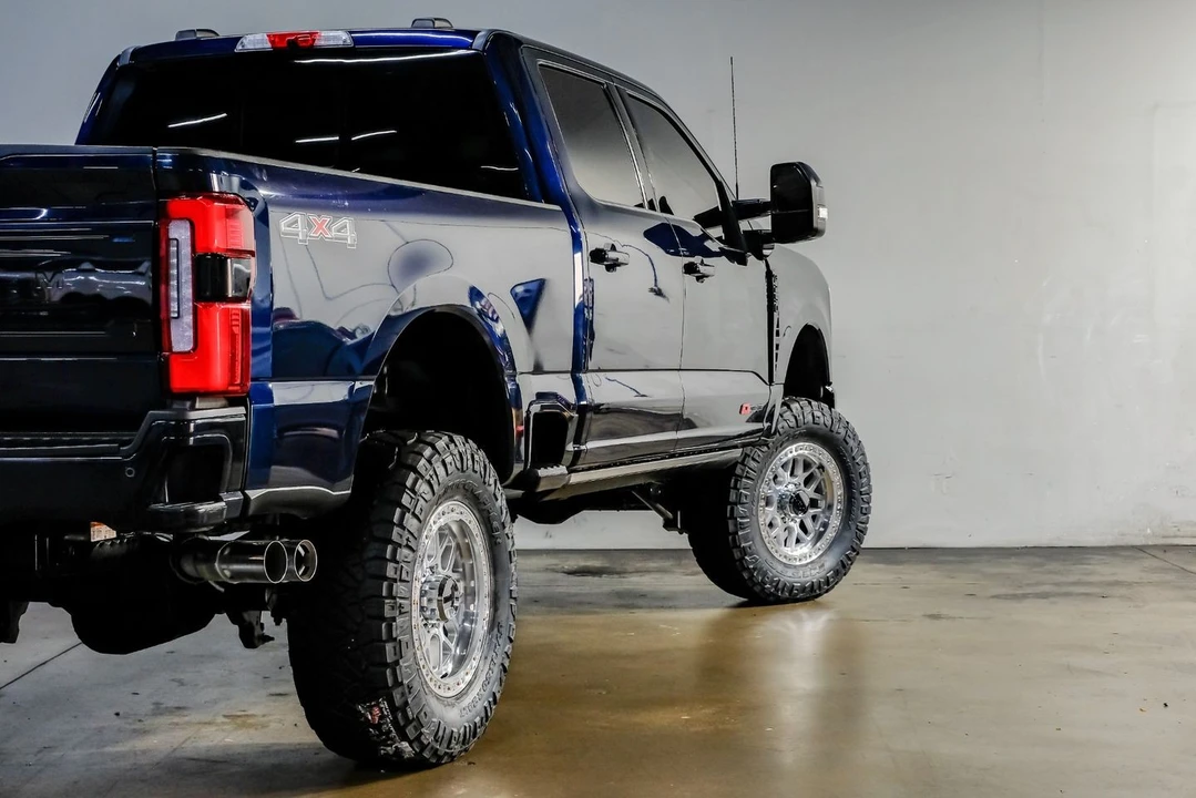 2023 Ford Super Duty 5th Gen - Image 13 of 21