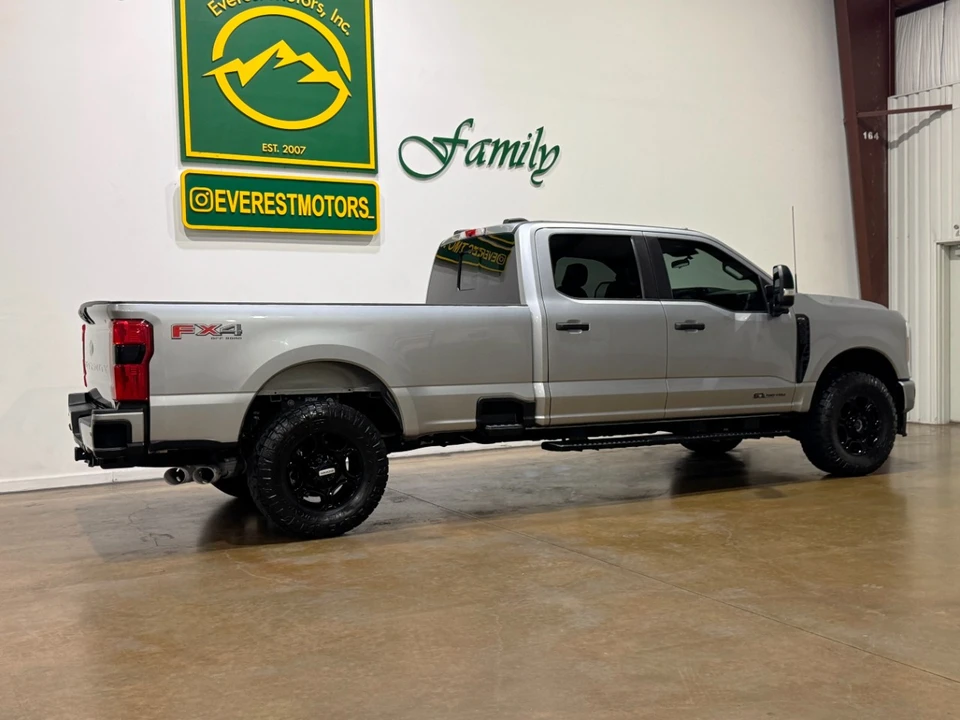 2023 Ford Super Duty 5th Gen - Image 9 of 21