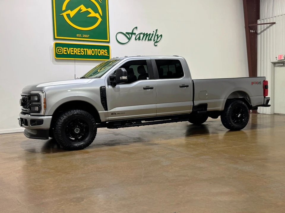 2023 Ford Super Duty 5th Gen - Image 5 of 12