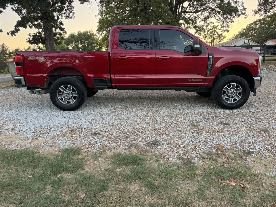 2023 Ford Super Duty 5th Gen - Image 2 of 18