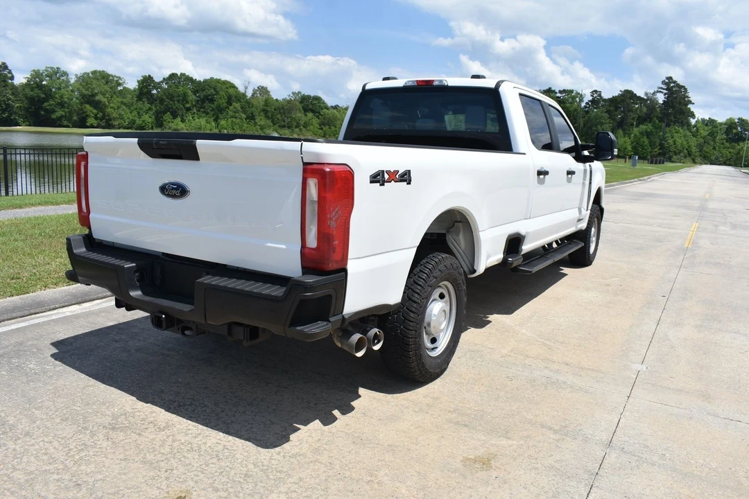 2023 Ford Super Duty 5th Gen - Image 4 of 20