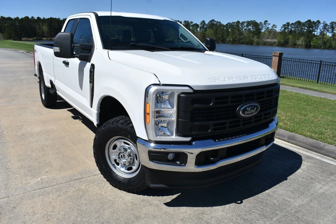 2023 Ford Super Duty 5th Gen - Image 2 of 22
