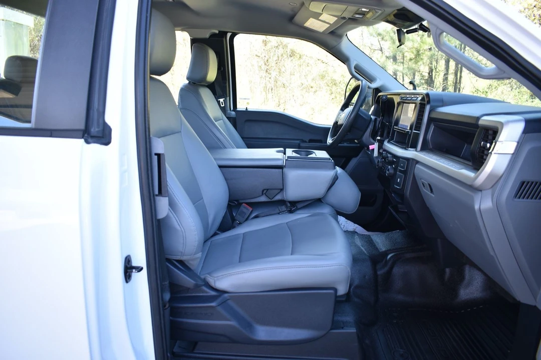 2023 Ford Super Duty 5th Gen - Image 16 of 22