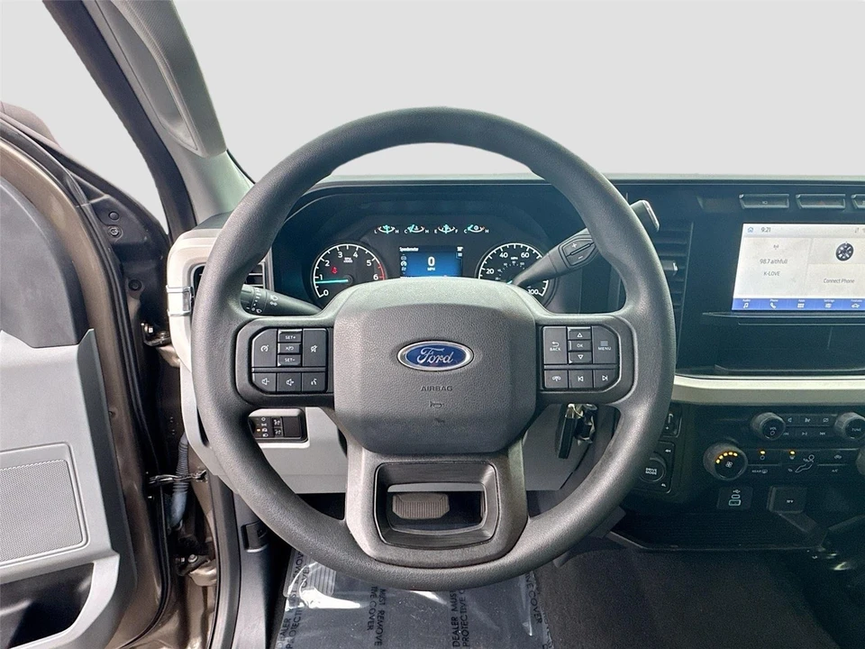 2023 Ford Super Duty 5th Gen - Image 11 of 21