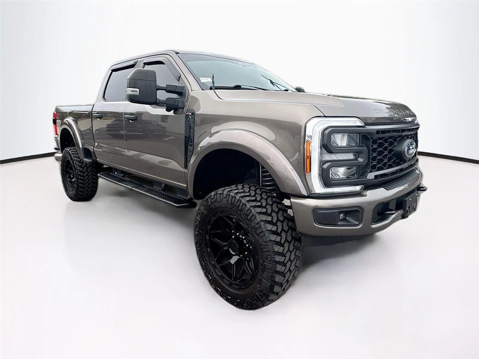 2023 Ford Super Duty 5th Gen - Image 2 of 21