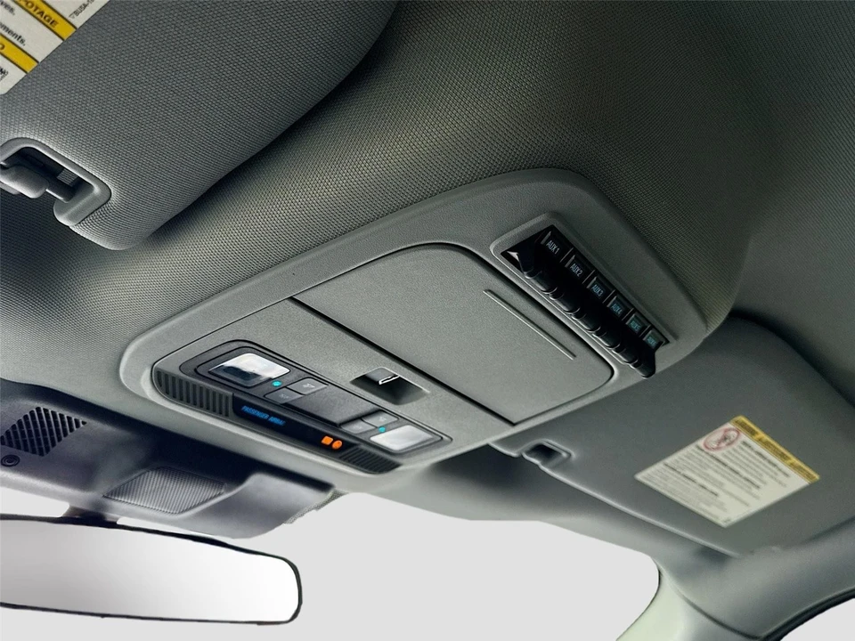 2023 Ford Super Duty 5th Gen - Image 15 of 21