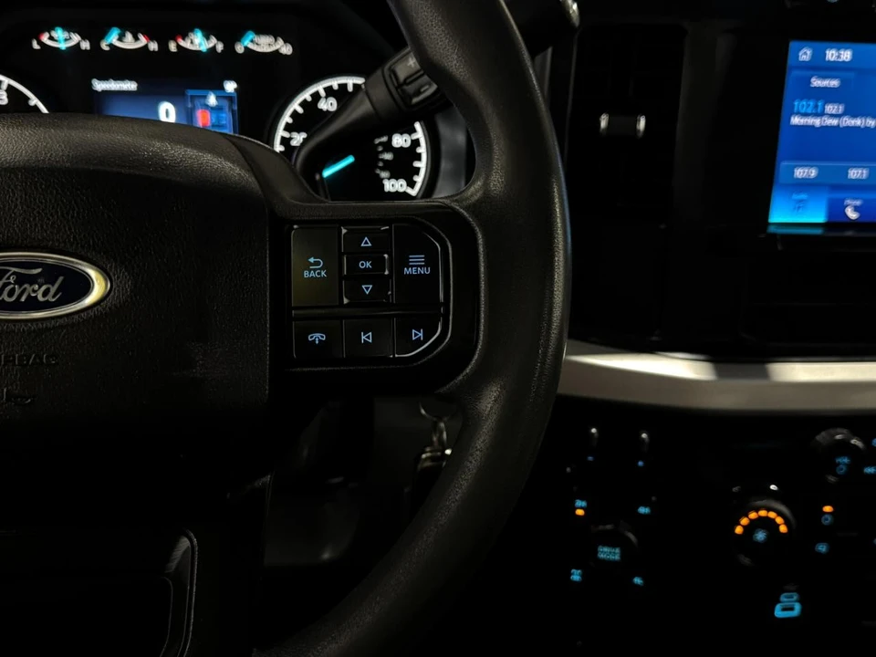 2023 Ford Super Duty 5th Gen - Image 24 of 31