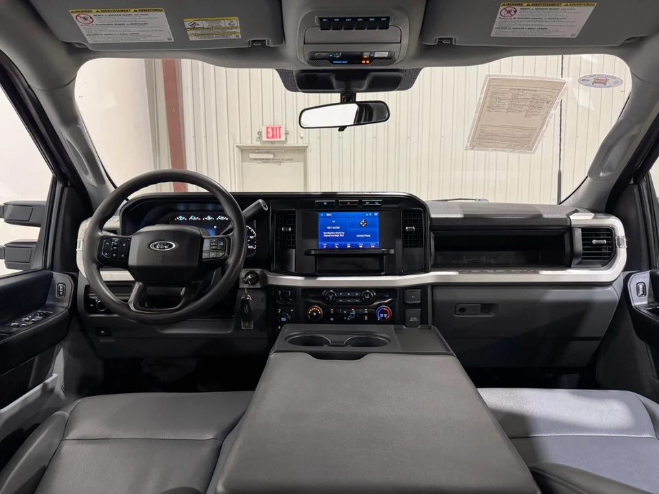 2023 Ford Super Duty 5th Gen - Image 21 of 31