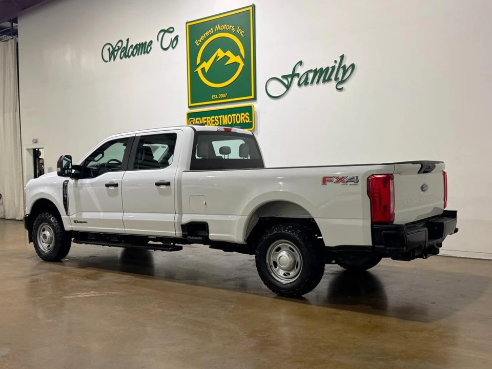 2023 Ford Super Duty 5th Gen - Image 6 of 31