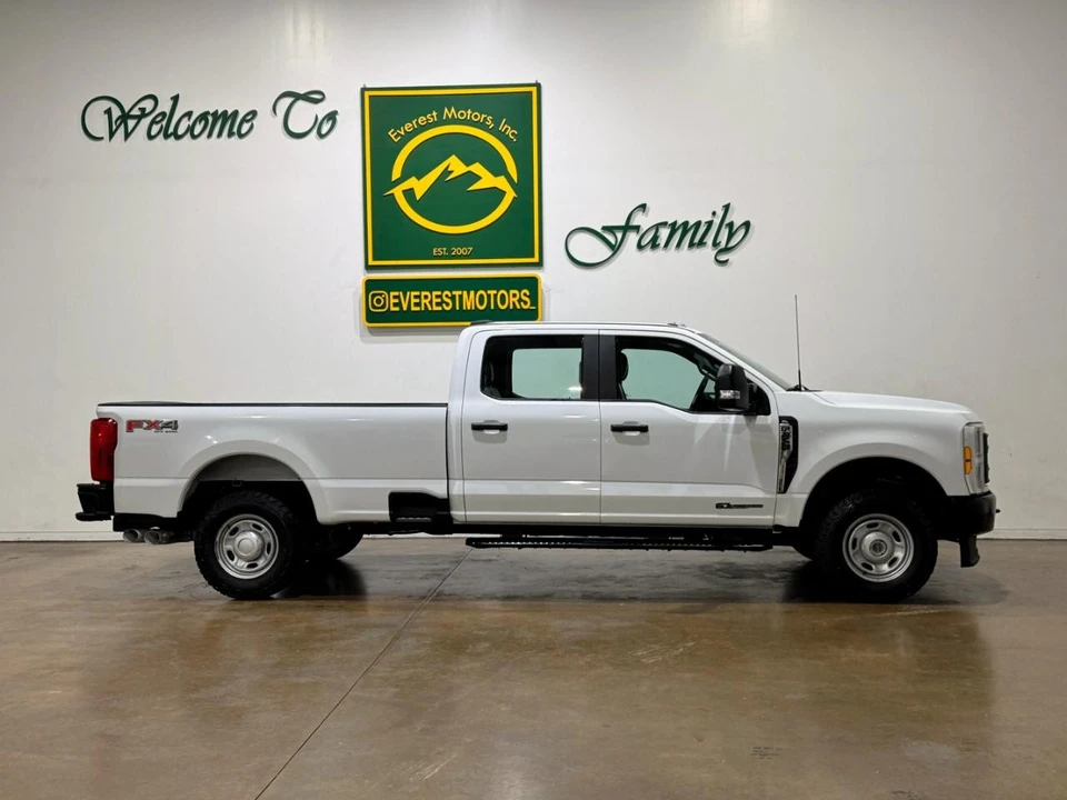 2023 Ford Super Duty 5th Gen - Image 9 of 31