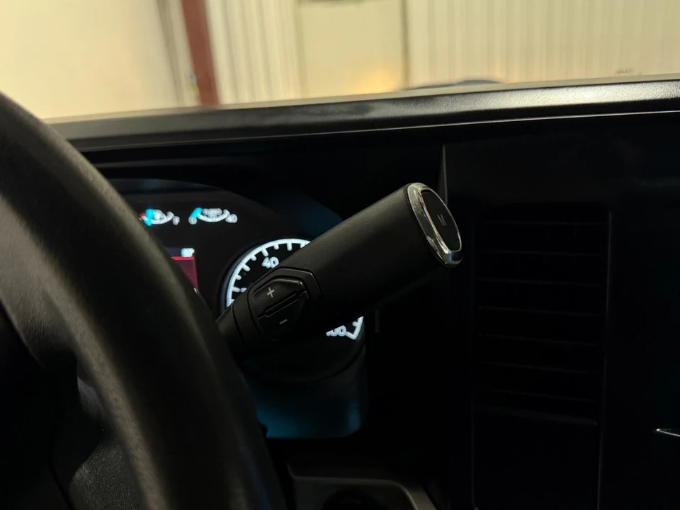 2023 Ford Super Duty 5th Gen - Image 25 of 31