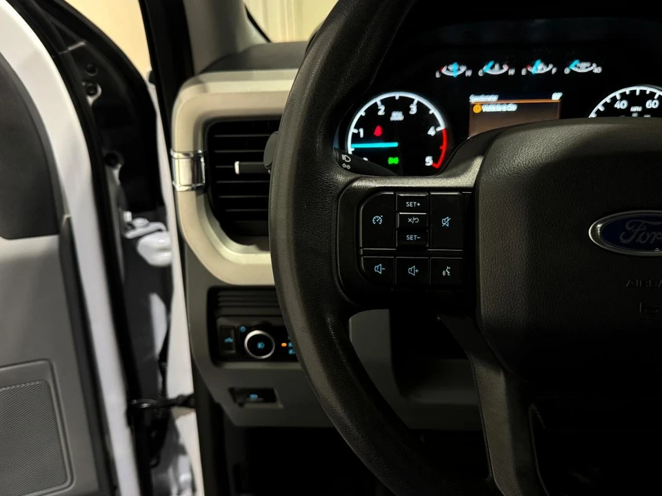 2023 Ford Super Duty 5th Gen - Image 22 of 31