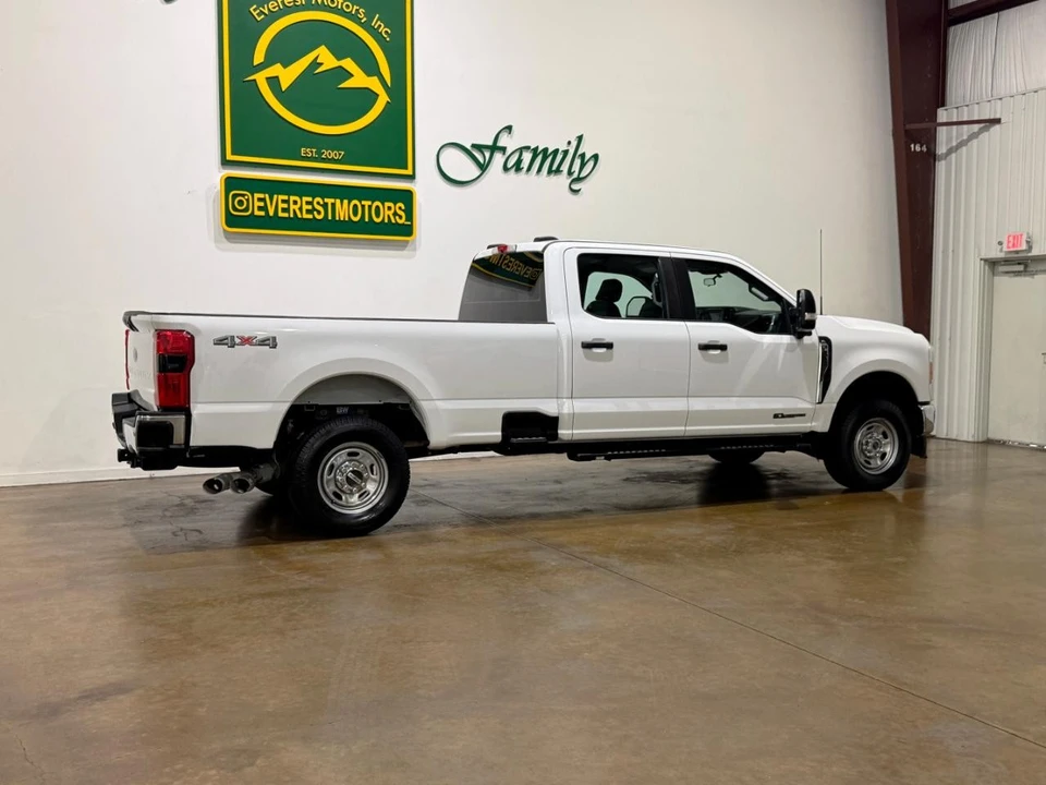 2023 Ford Super Duty 5th Gen - Image 8 of 31