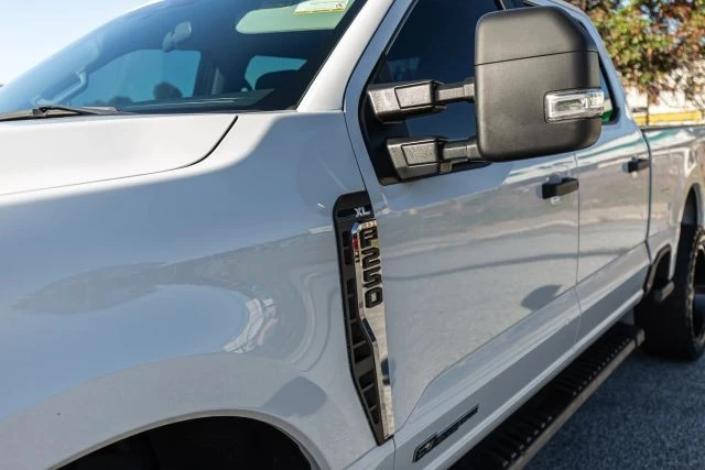 2023 Ford Super Duty 5th Gen - Image 4 of 21