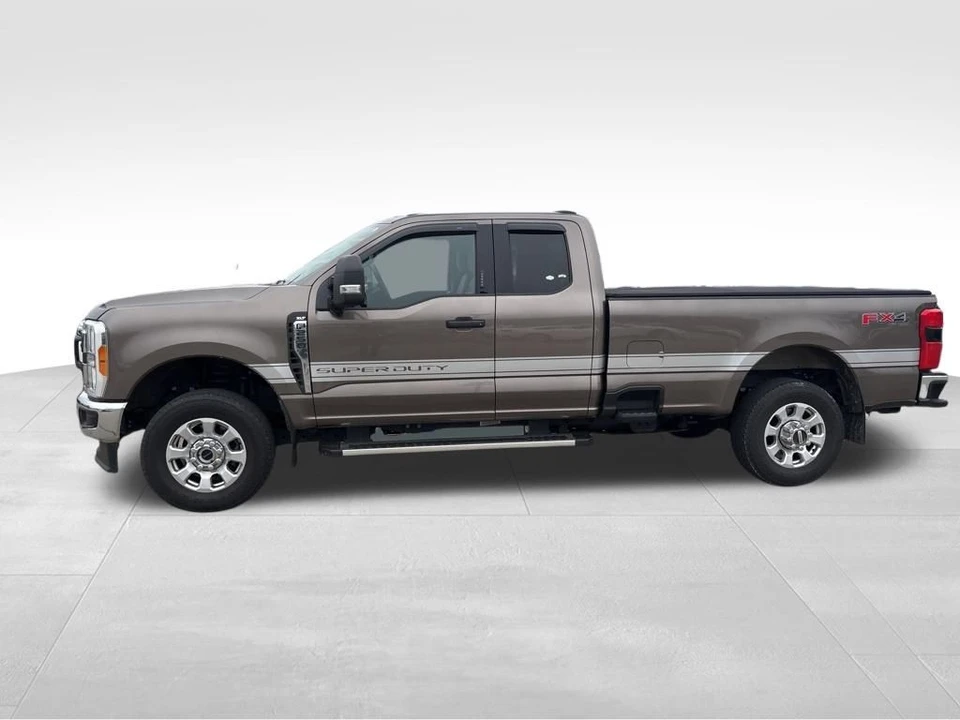 2023 Ford Super Duty 5th Gen - Image 2 of 12