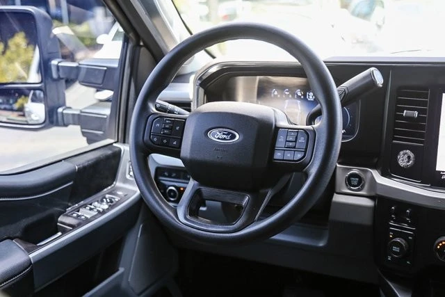 2023 Ford Super Duty 5th Gen - Image 13 of 31