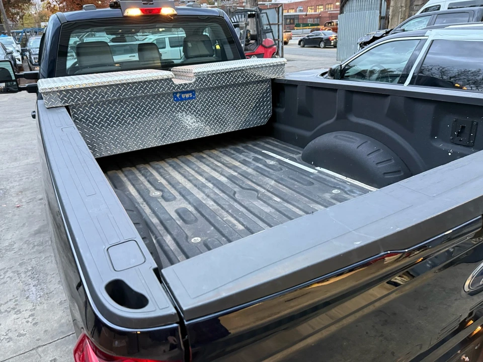 2023 Ford Super Duty 5th Gen - Image 15 of 19