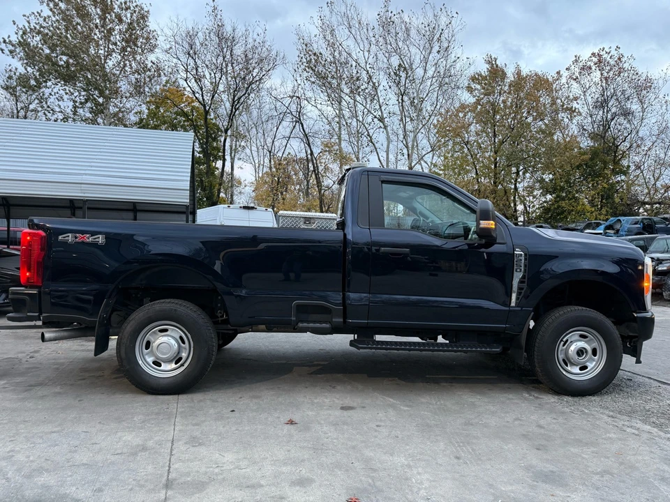 2023 Ford Super Duty 5th Gen - Image 7 of 17