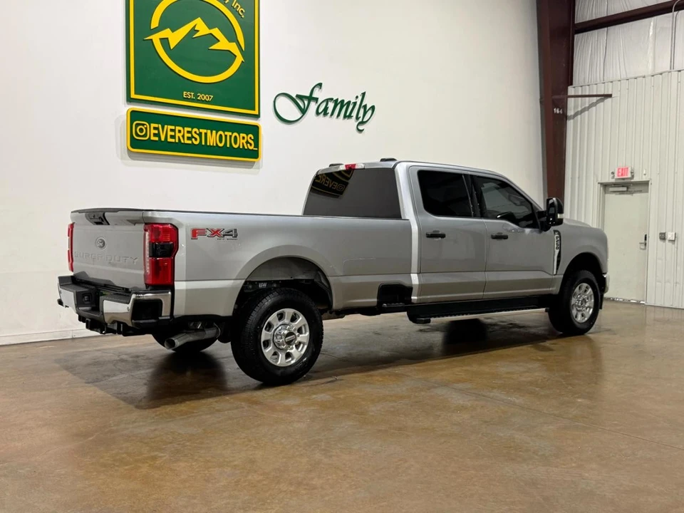 2023 Ford Super Duty 5th Gen - Image 8 of 31