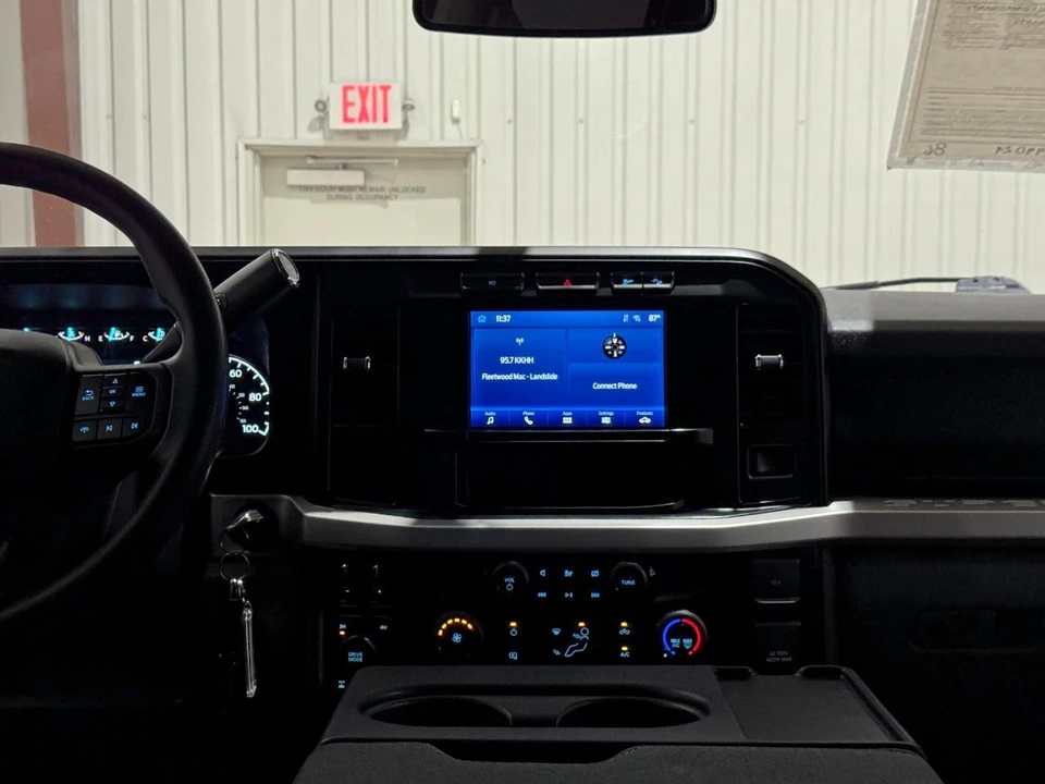 2023 Ford Super Duty 5th Gen - Image 21 of 31