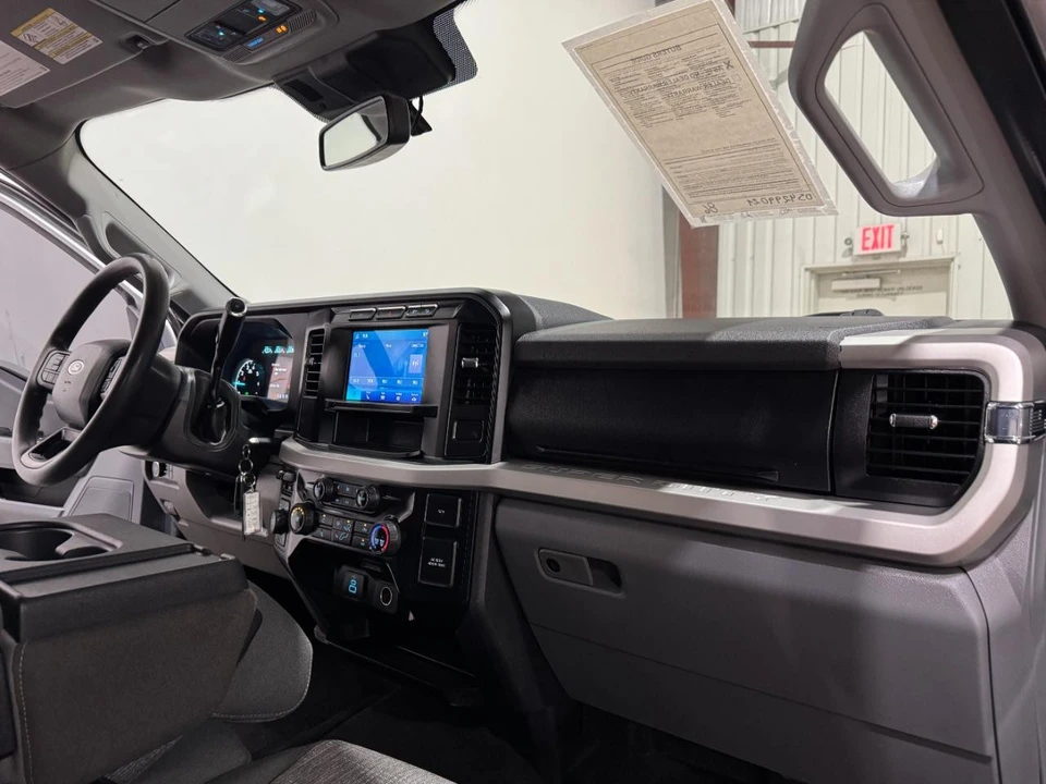 2023 Ford Super Duty 5th Gen - Image 12 of 31