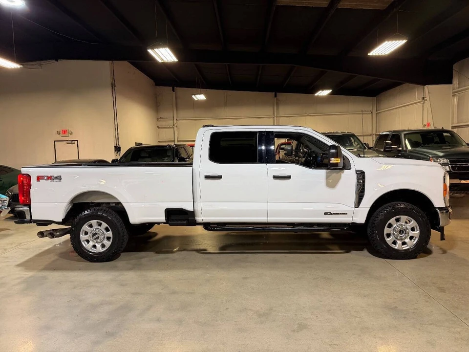 2023 Ford Super Duty 5th Gen - Image 4 of 12