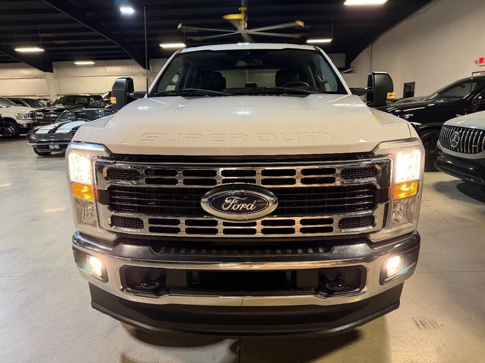 2023 Ford Super Duty 5th Gen - Image 5 of 12
