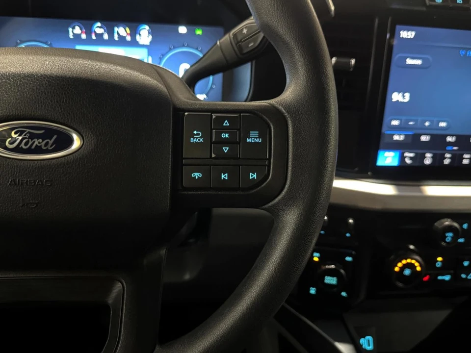 2023 Ford Super Duty 5th Gen - Image 24 of 31