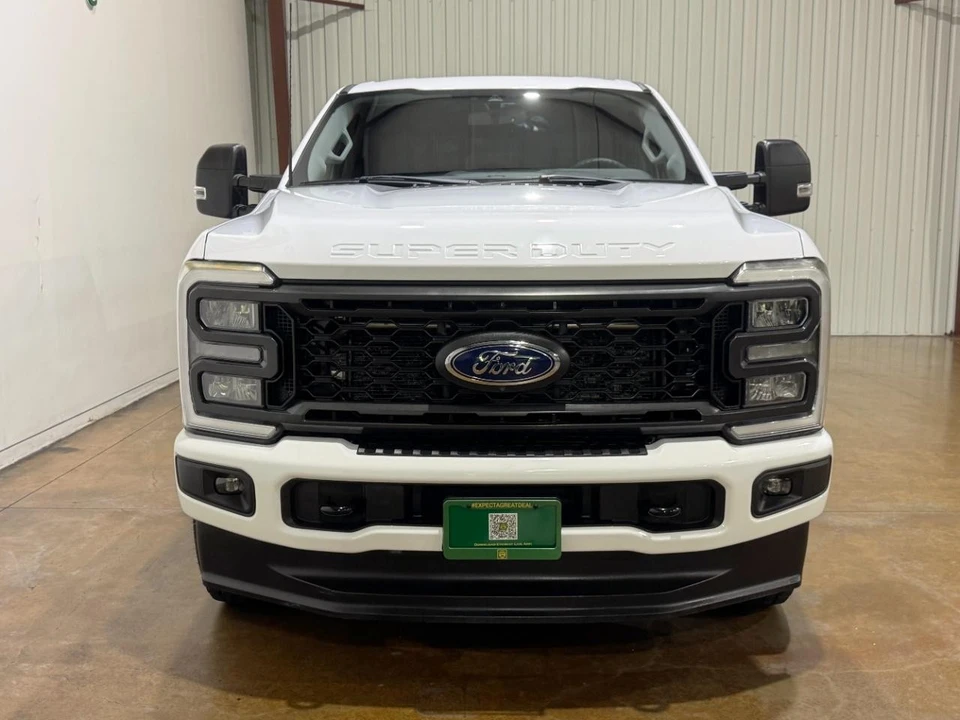 2023 Ford Super Duty 5th Gen - Image 3 of 31