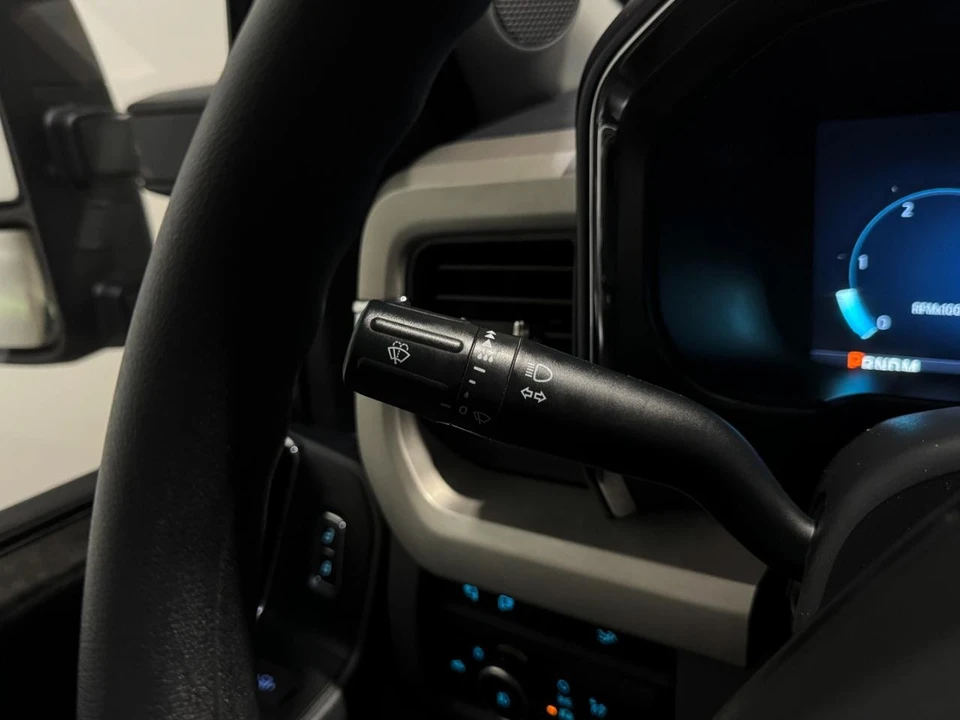 2023 Ford Super Duty 5th Gen - Image 25 of 31