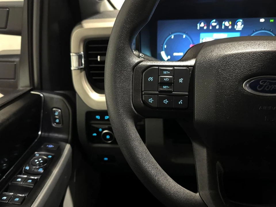 2023 Ford Super Duty 5th Gen - Image 23 of 31