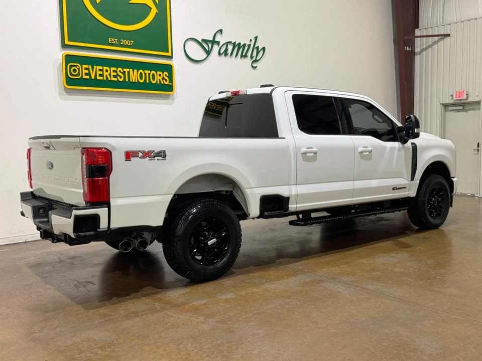 2023 Ford Super Duty 5th Gen - Image 9 of 31