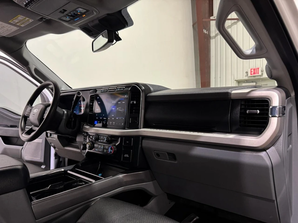 2023 Ford Super Duty 5th Gen - Image 13 of 31