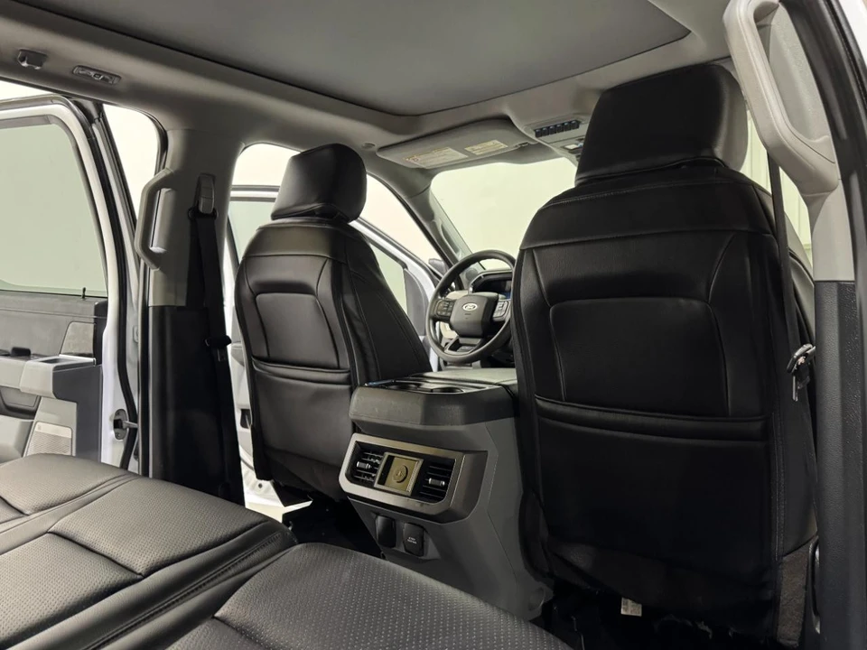 2023 Ford Super Duty 5th Gen - Image 16 of 31