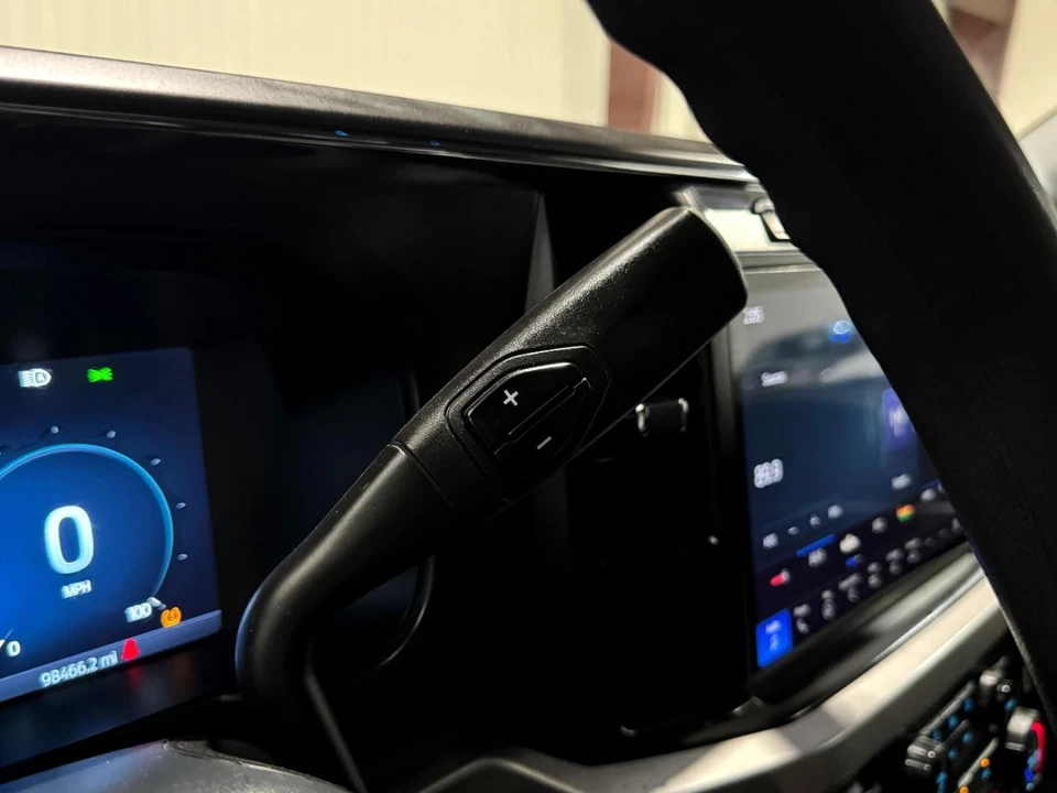 2023 Ford Super Duty 5th Gen - Image 26 of 31