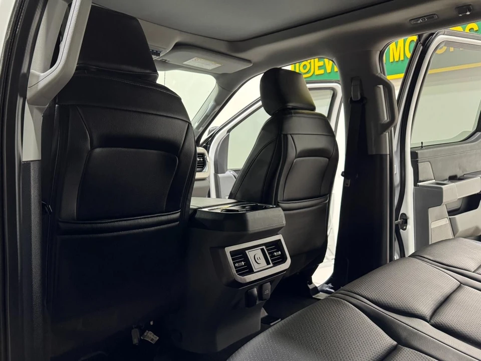 2023 Ford Super Duty 5th Gen - Image 17 of 31
