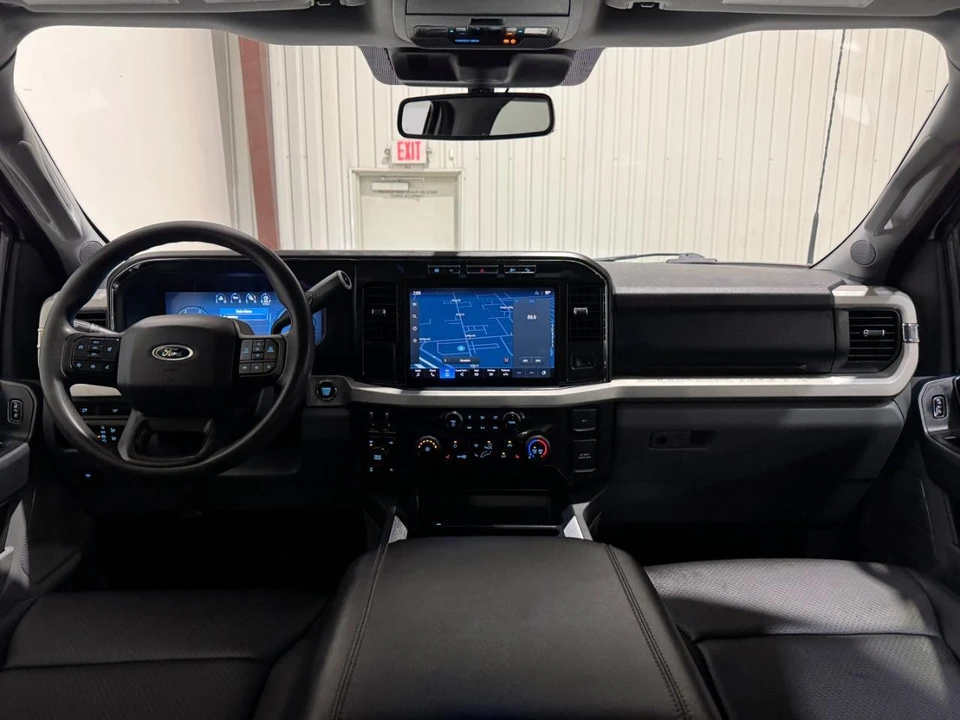 2023 Ford Super Duty 5th Gen - Image 21 of 31