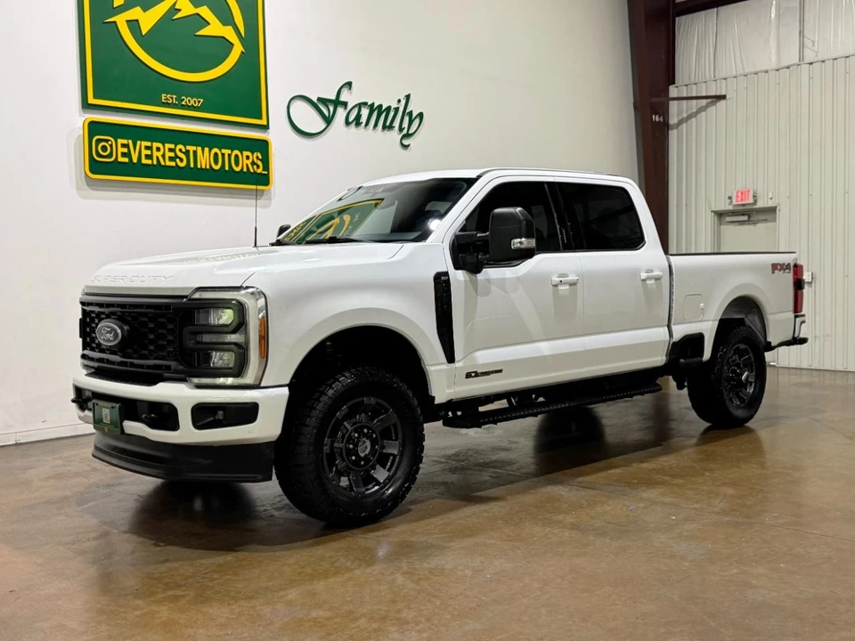 2023 Ford Super Duty 5th Gen - Image 5 of 31