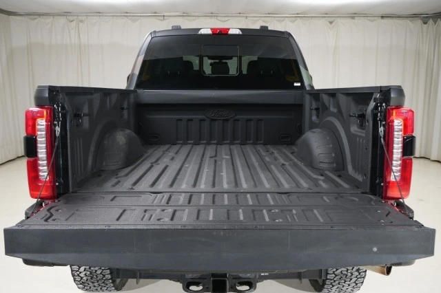 2023 Ford Super Duty 5th Gen - Image 22 of 31