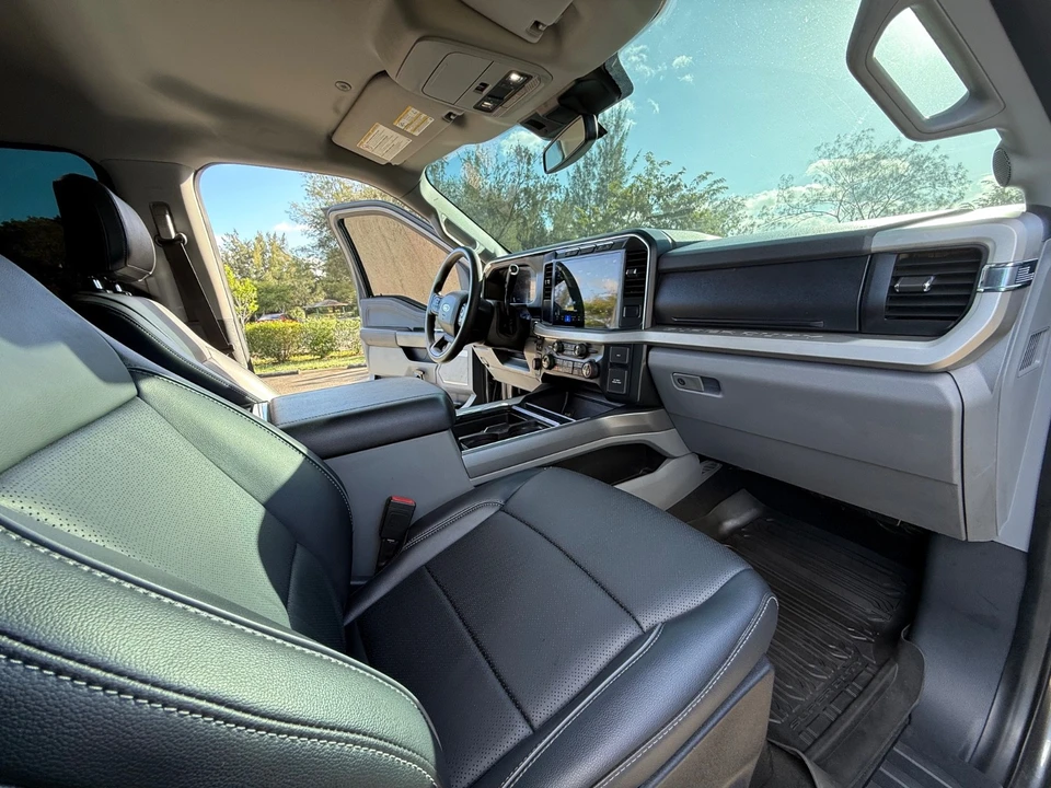 2023 Ford Super Duty 5th Gen - Image 18 of 21